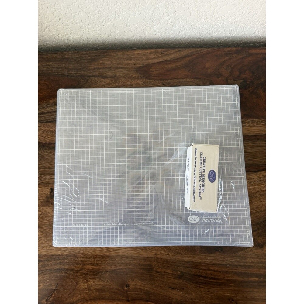 Creative Memories Cutting Mat And Custom Cutting Set Blade Cartridge Set